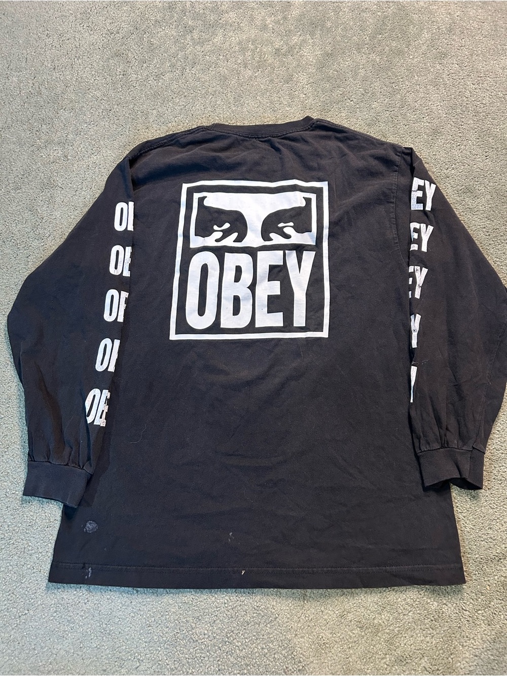 Obey All Over Print Eyes Long Sleeve T Shirt Size large Y2K Faded Streetwear
